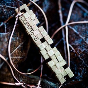 Lumitoro – Cubii II raw bronze halsband - Bild 2