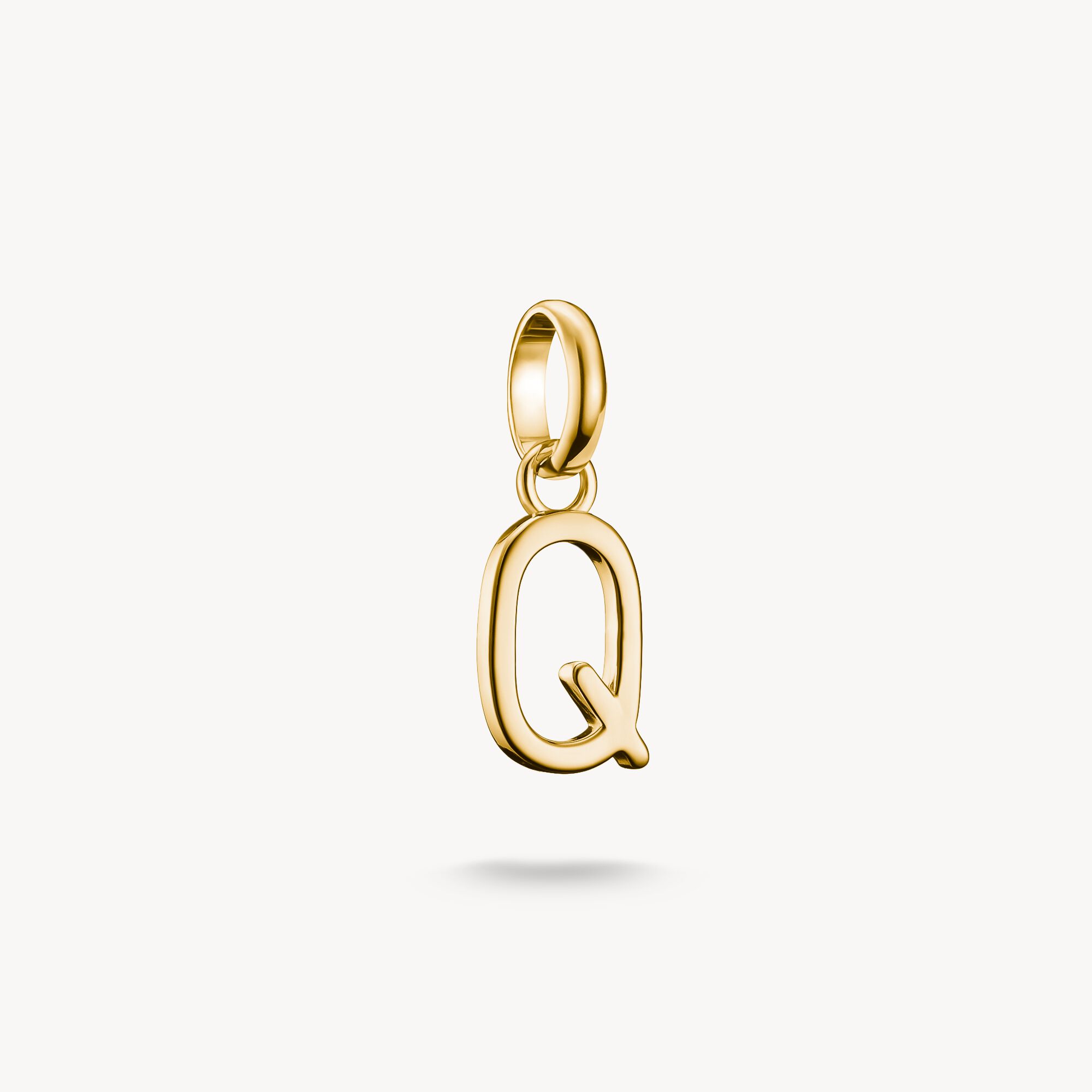 CC1223-413-39 Charm-hängsmycke bokstaven Q Connect guldpläterad - Bild 1