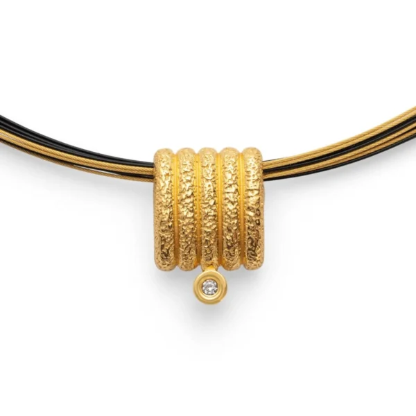 925/- hängsmycke, gp satin/borstad, vit topas 0,02ct